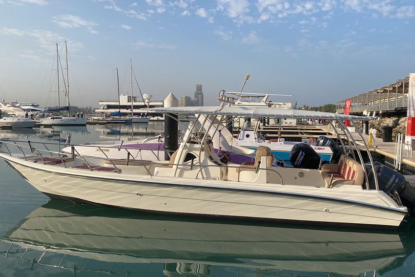 Royal Craft fishing boat — Al Hamra Marina