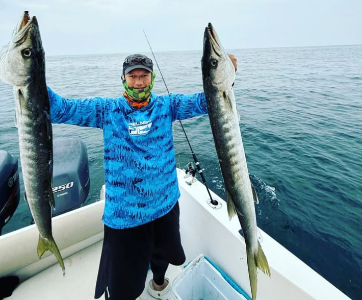 Double barracuda catch — UAE fishing